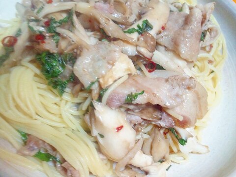 豚バラ肉と舞茸のペペロンチーノ レシピ 作り方 By ぷっちびす 楽天レシピ 豚バラ肉と舞茸のペペロンチーノ レシピ 作り方 By ぷっちびす 楽天レシピ